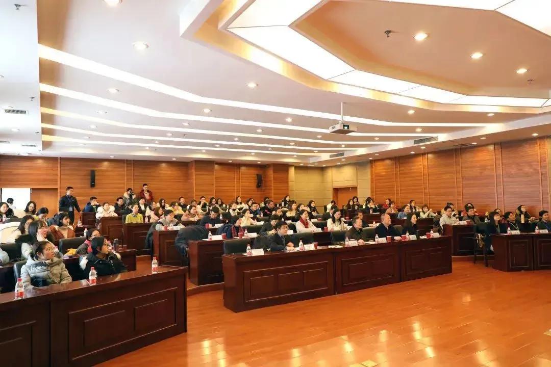 闄㈢郴椋庨噰灞曠ず鏍囬,闄㈢郴椋庨噰灞曠ず娴锋姤