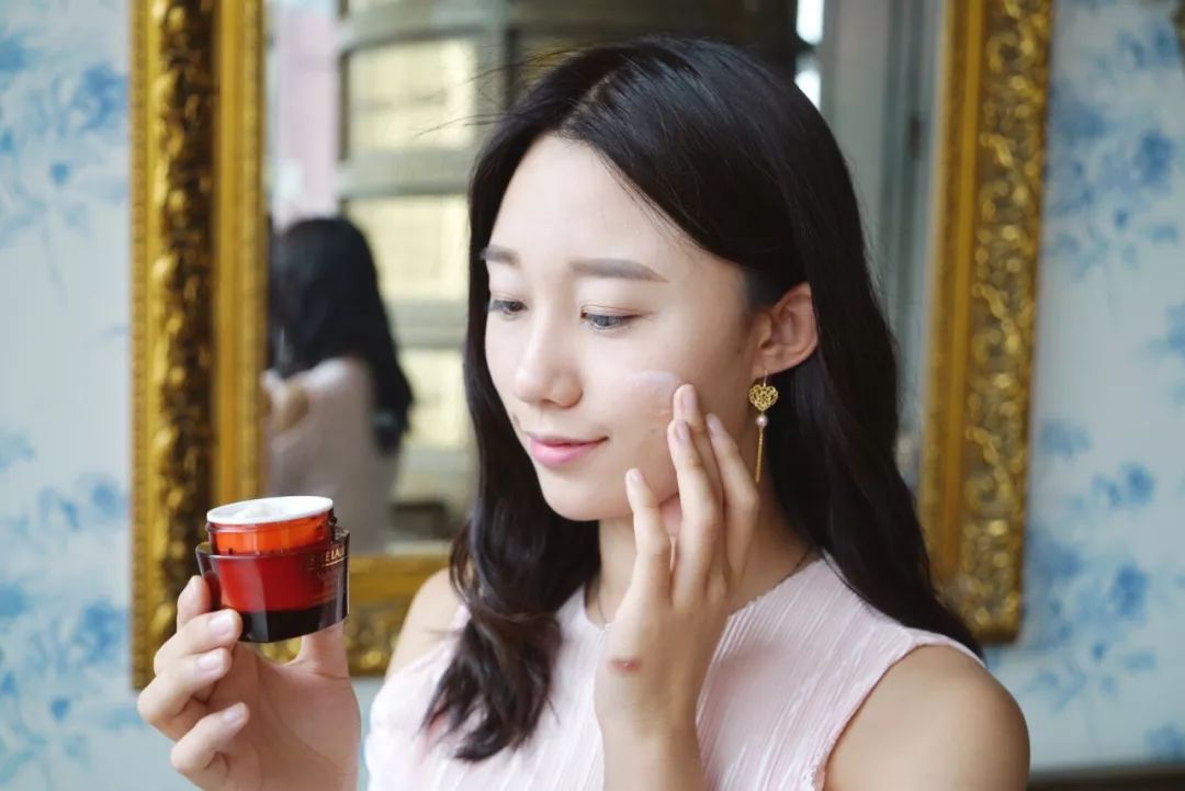 秋冬季哪款面霜好用,秋冬适合干皮补水锁水最好的面霜