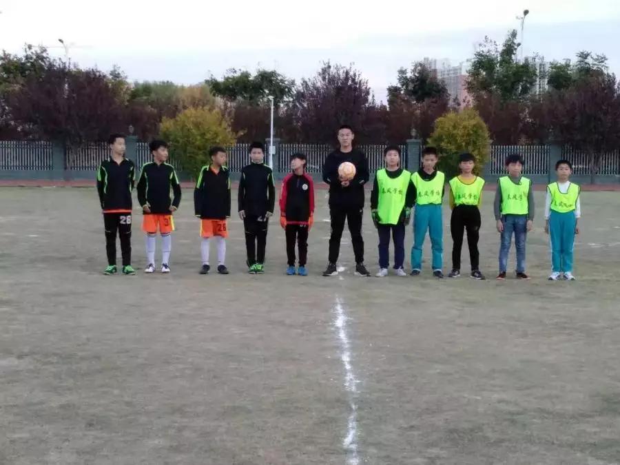 幸福小学举行校园足球联赛,邓州思源学校足球比赛