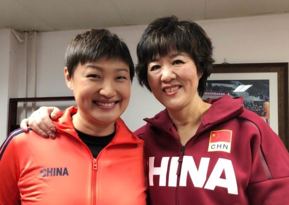 女排杨昊夺冠瞬间,女排黄金一代杨昊