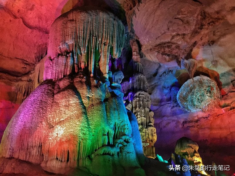何必去看风景的句子,桂林三大溶洞免费