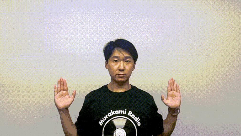 坐着能消除富贵包的动作,每天一个动作改善富贵包