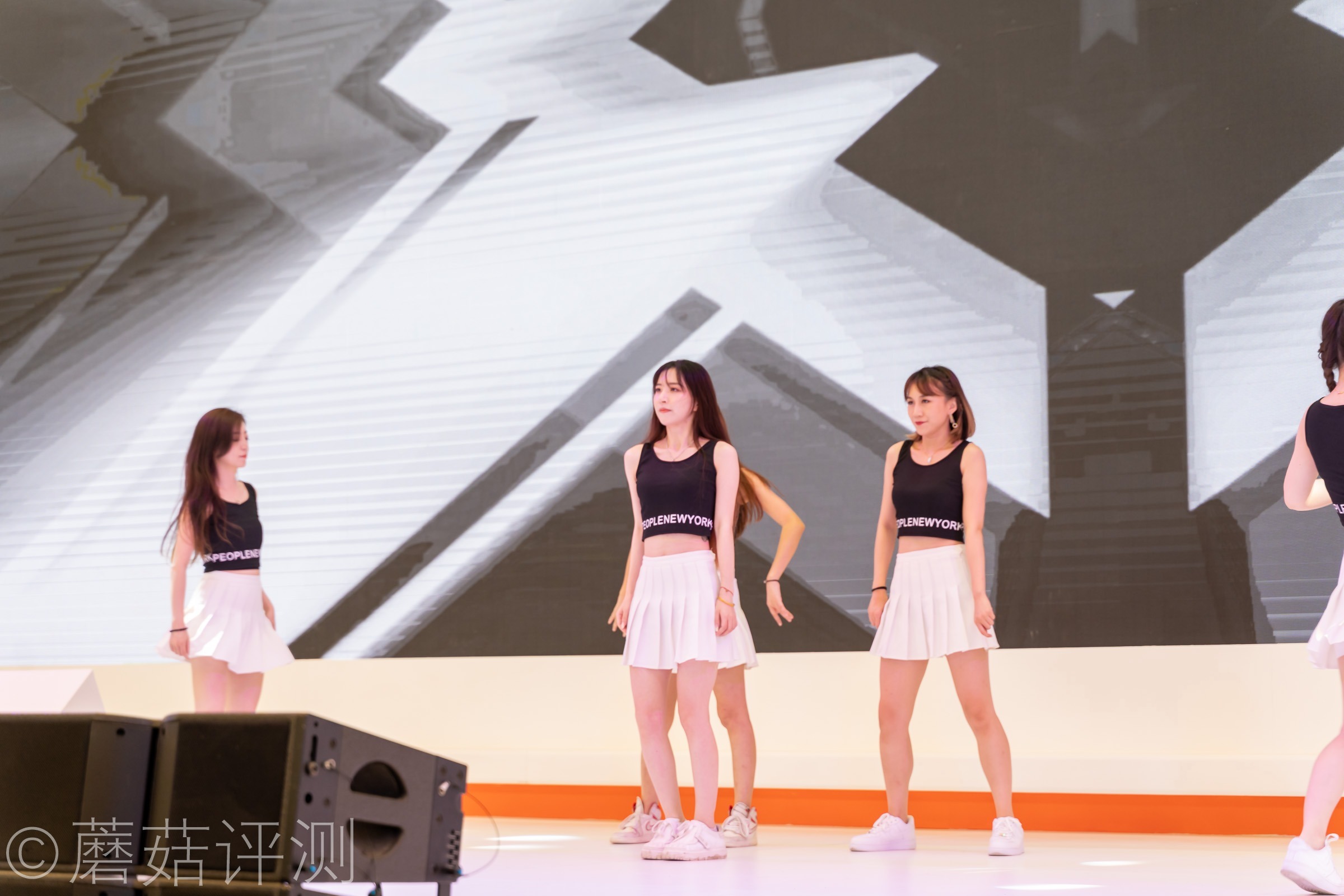 又有啥好玩的？蘑菇带你逛ChinaJoy2021，硬件、车和漂亮的小姐姐