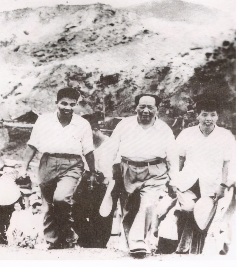 毛*东泽**平生视察过的唯一铁矿山——铁山