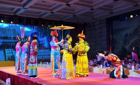 景点式餐饮例子,新创意融合餐厅