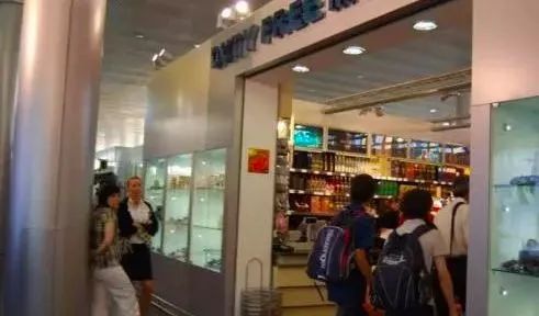 “我们只骗中国人，他们人傻钱多”，国外商家专坑中国人被曝光