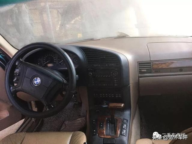 性价比超高的鲜为人知的赛道王操控王，雪铁龙塞纳N7了解一下！