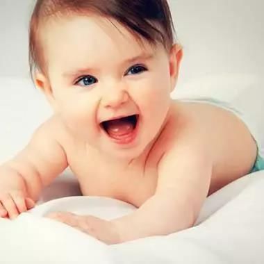 孩子尿床的第一句话,半夜孩子尿床尿完就醒了