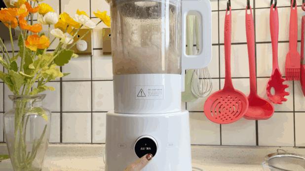 实用主义丨今年春节我为什么给爸妈选择这6件智能小家电