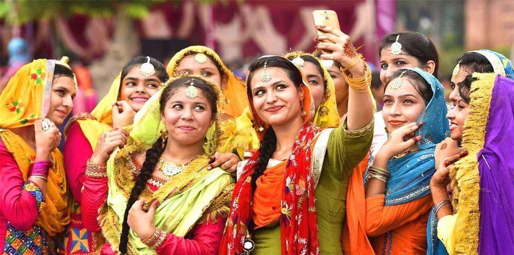 印度称上海为“小孟买”，号称领先上海30年，孟买真的很强吗