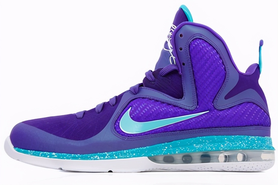 詹姆斯19代翻新,詹姆斯20代配色曝光