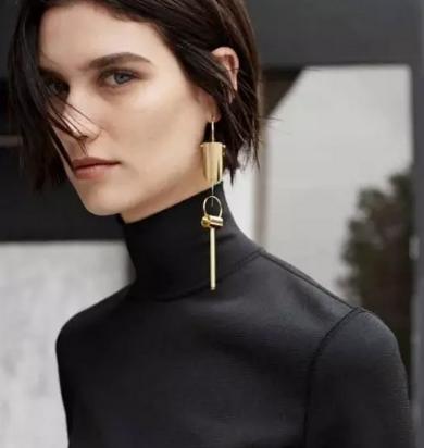 圆脸如何选配饰好看女,大圆脸女生适合的发型显年轻