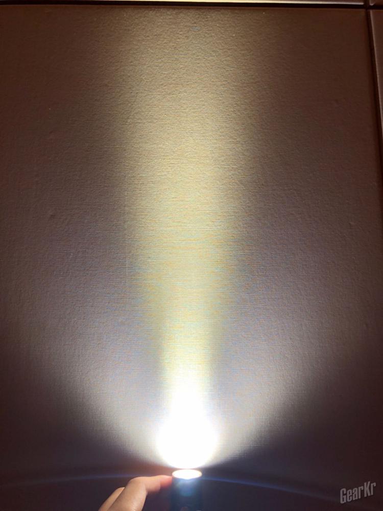 FenixE35V3.0超亮便携EDC手电