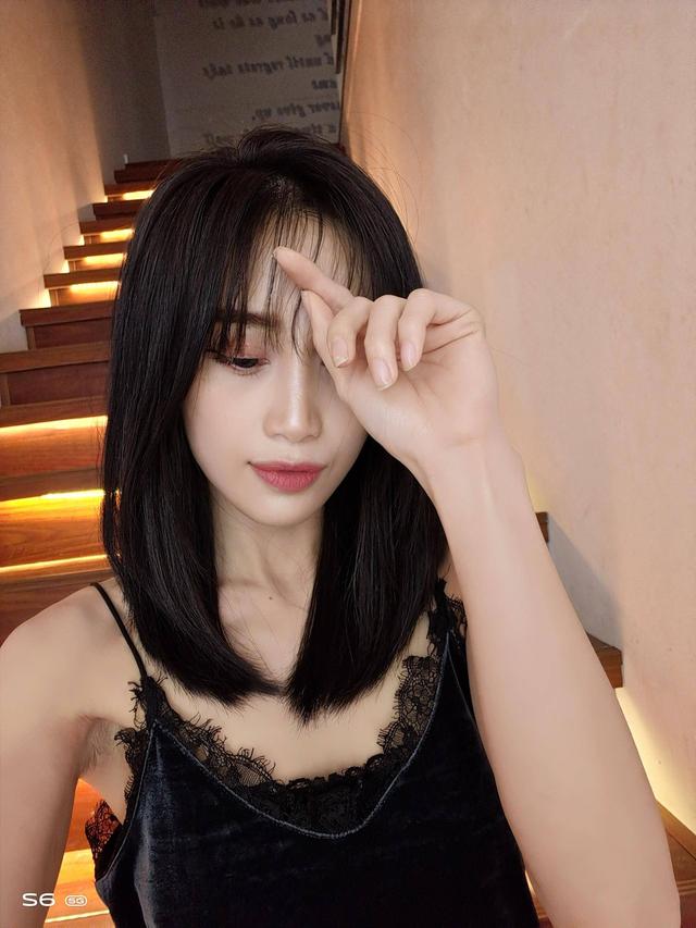 为什么手机自拍照片那么难看,自拍太丑用什么软件