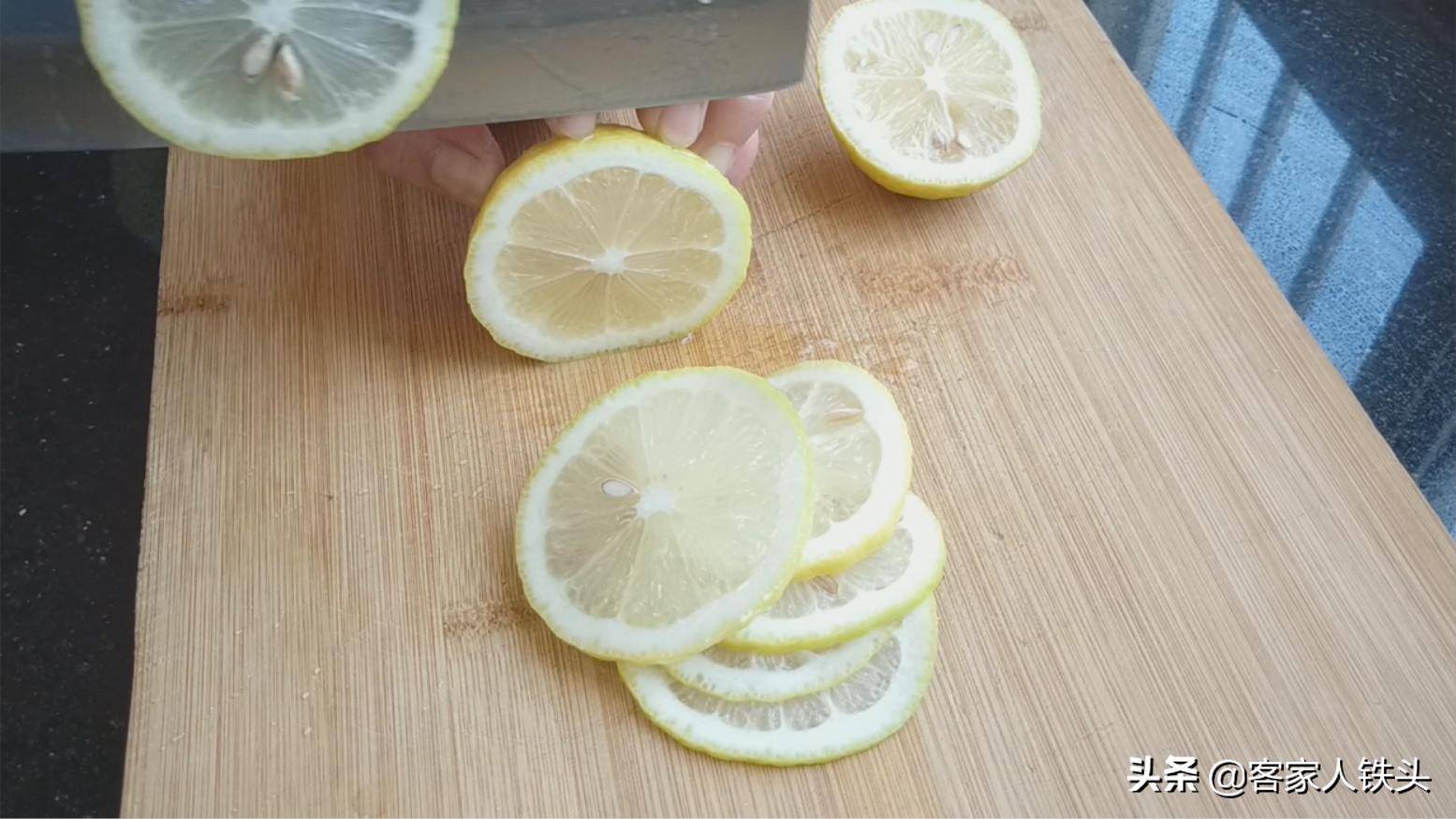 鸡腿这样做油而不腻真的好吃,鸡腿这样做真的好吃极了