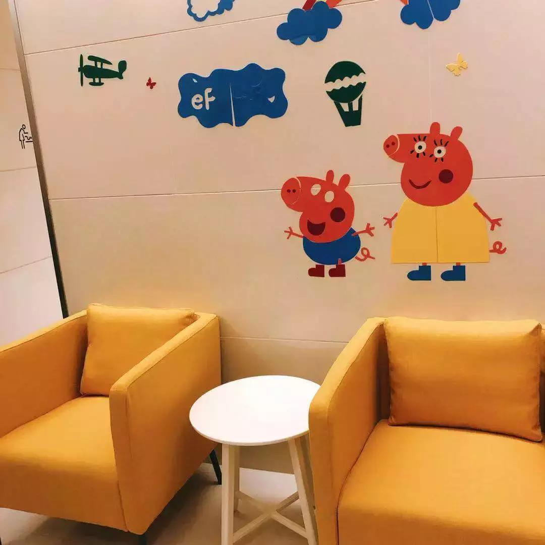 喂爱坚持、恒温守护--南通万象城和美家“母爱10平方”揭牌