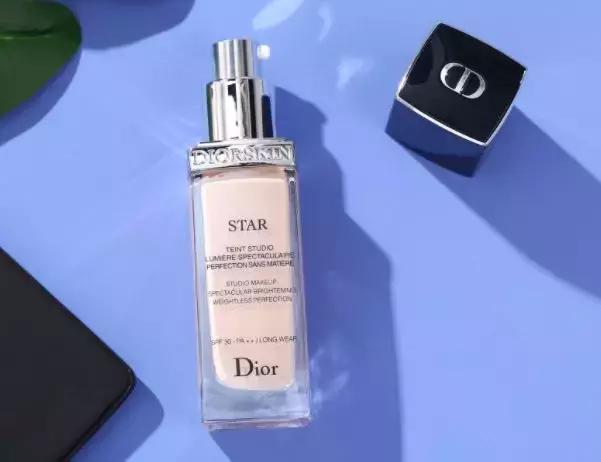 冬天十大遮瑕最好平民粉底液,冬日干皮遮瑕效果好的大牌粉底