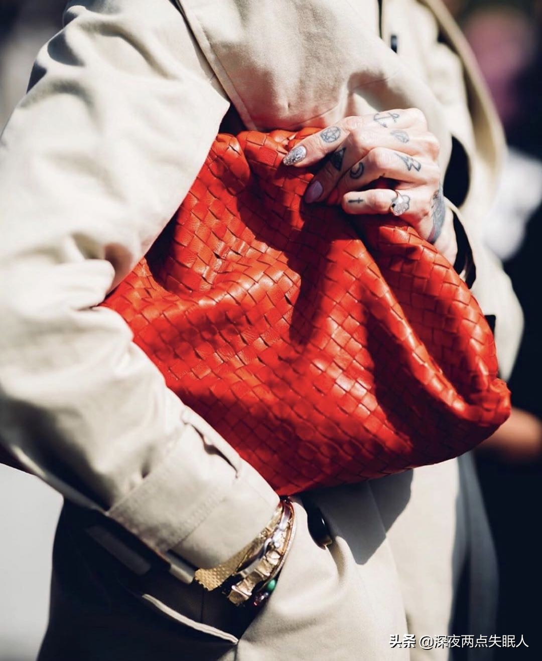 bv枕头包值得买吗,bv枕头包