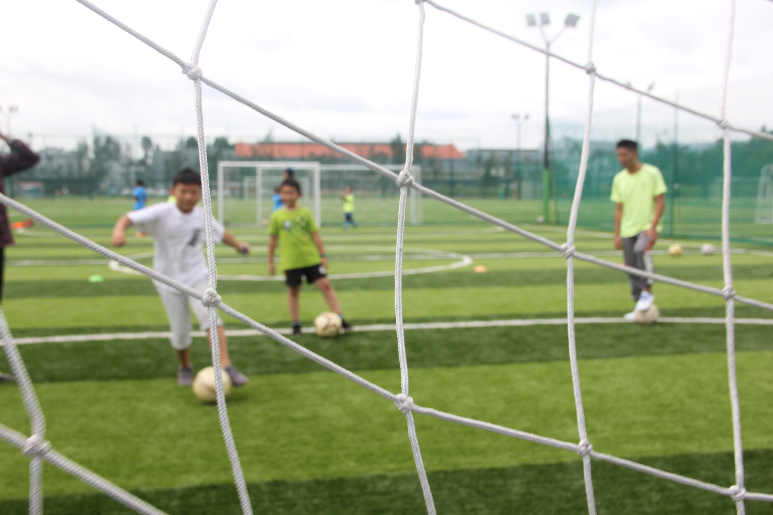 足球比赛可以让孩子学到什么,足球比赛带给孩子们的收获