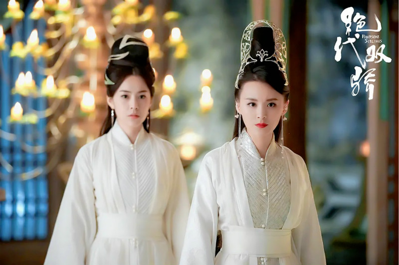 《绝代双骄》五个版本PK，谁才是你心中的小鱼儿花无缺