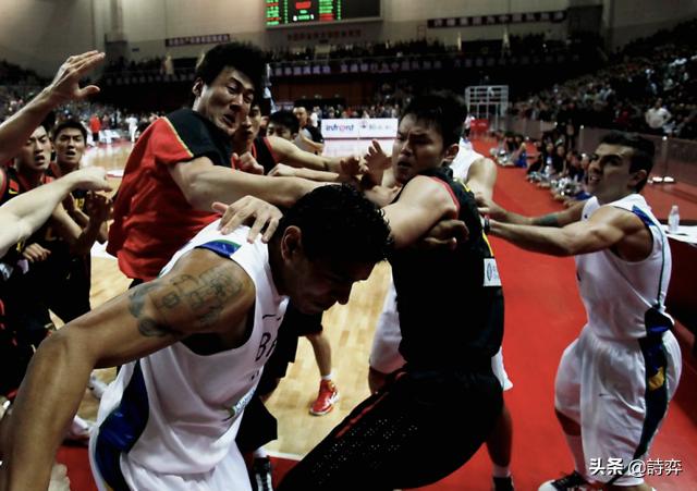 10.12中巴男篮曝群殴事件,中巴男篮对抗事件