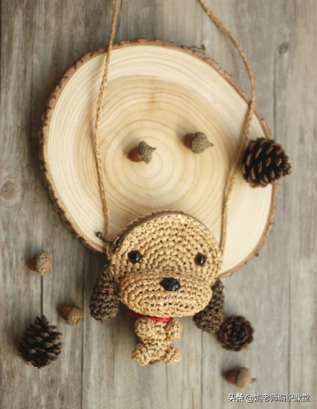 钩小黄狗挂件教程,怎样自制狗狗四只脚专用背包