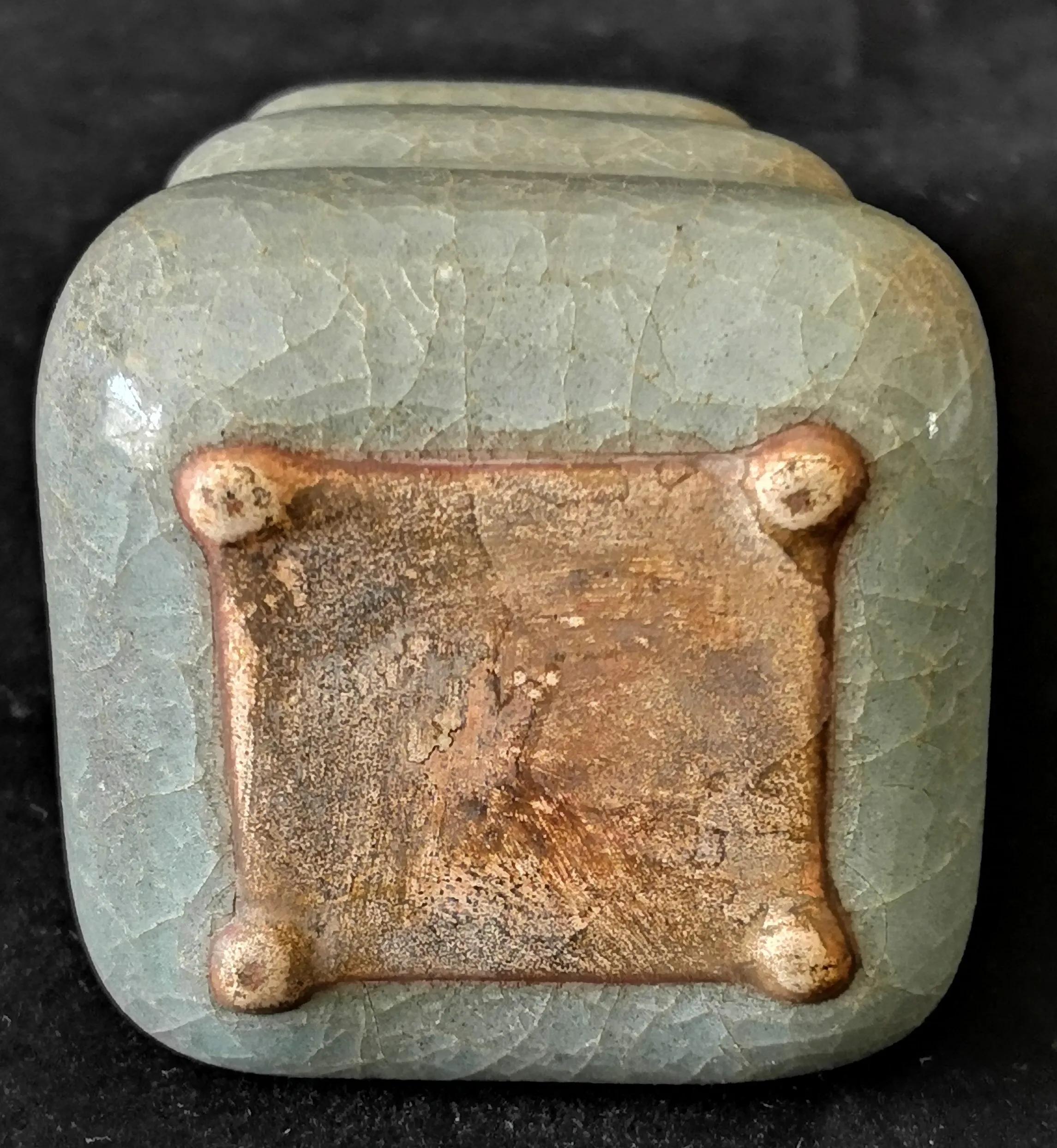 怎么鉴别瓷器的出土痕迹,浅谈传世和出土瓷器的辨别诀窍