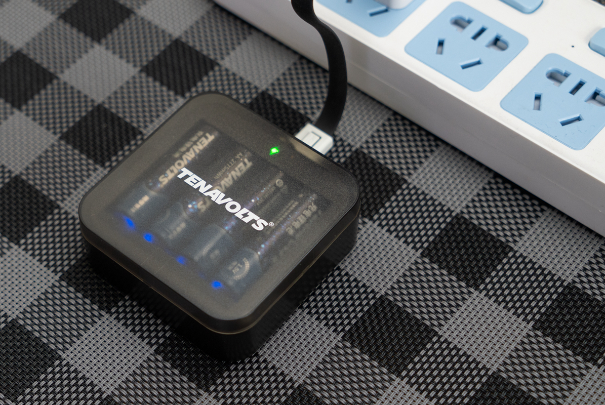 充电电池和南孚电池哪个续航久,南孚充电锂电池7号评测