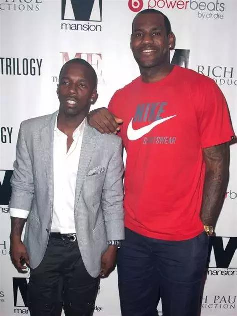 里奇保罗传奇故事,里奇保罗的故事