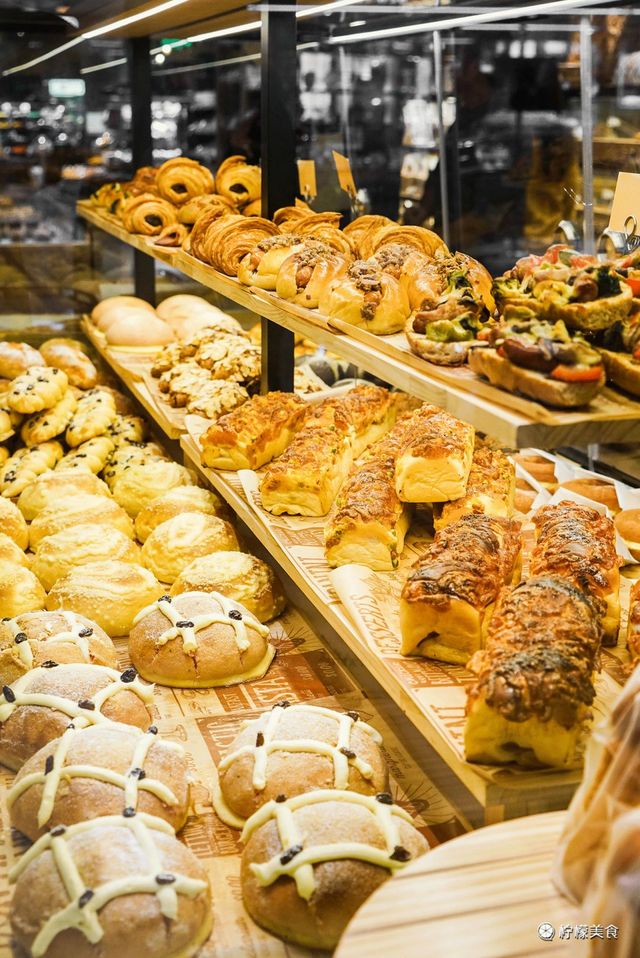 全国首家欧洲市集来了，刚到深圳！45个国家的进口商品任你选~