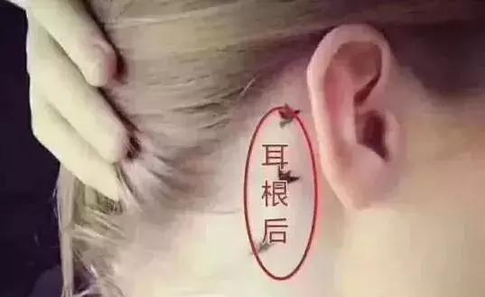 过敏的化妆品怎样处理,过敏性皮炎化妆品过敏怎么办