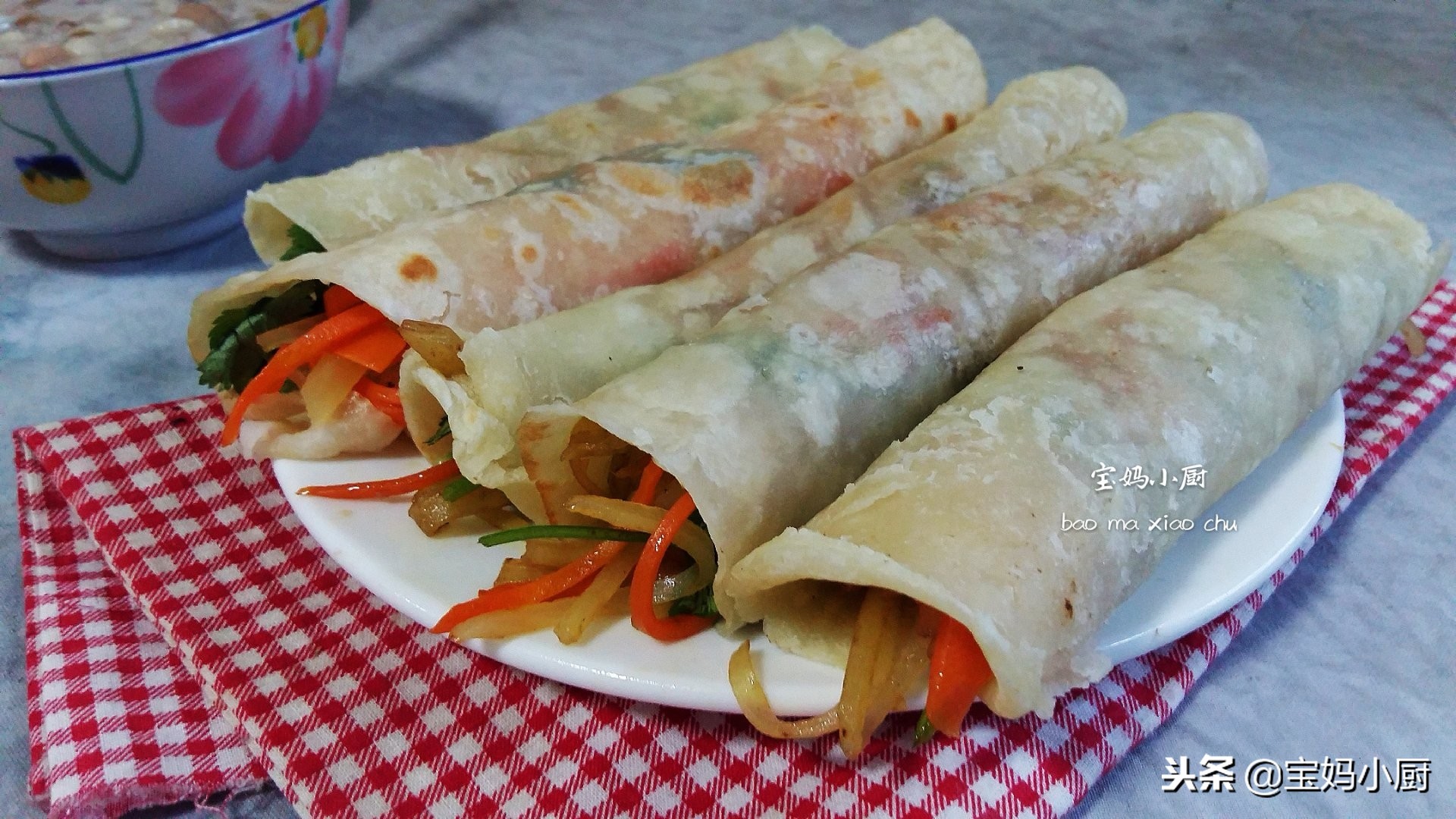 宝妈的忙碌从给宝宝做早餐开始,记录宝妈每天起床给娃准备早餐