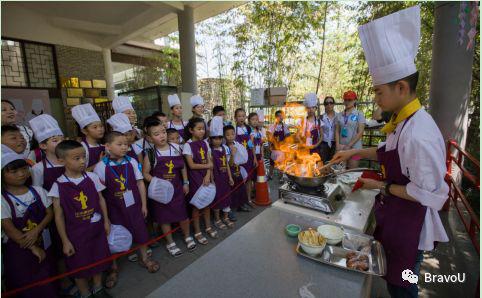 【慢游新天府，感受新成都】端午节特辑（二）|世界冠军蒋文文、蒋婷婷带你去逛川西林盘和特色小镇打卡地