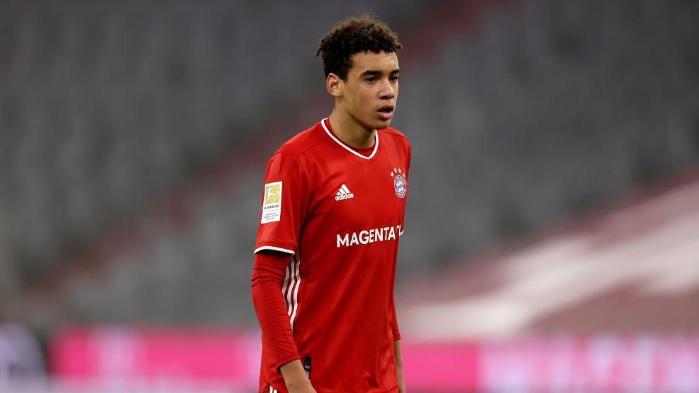 皇马巴萨总身价,足球18岁小将现役排名