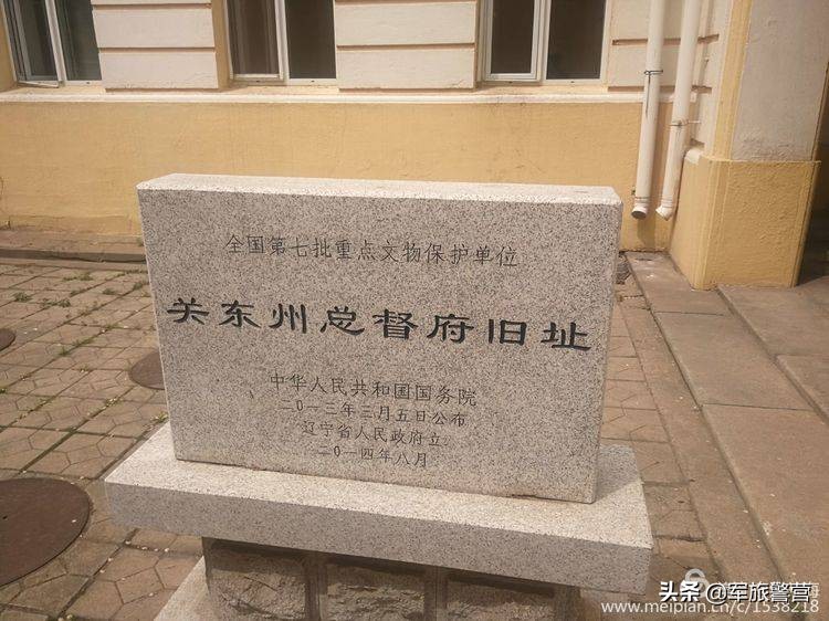 时隔多年老连长带老兵回归军营,三位老战友回忆当年军旅