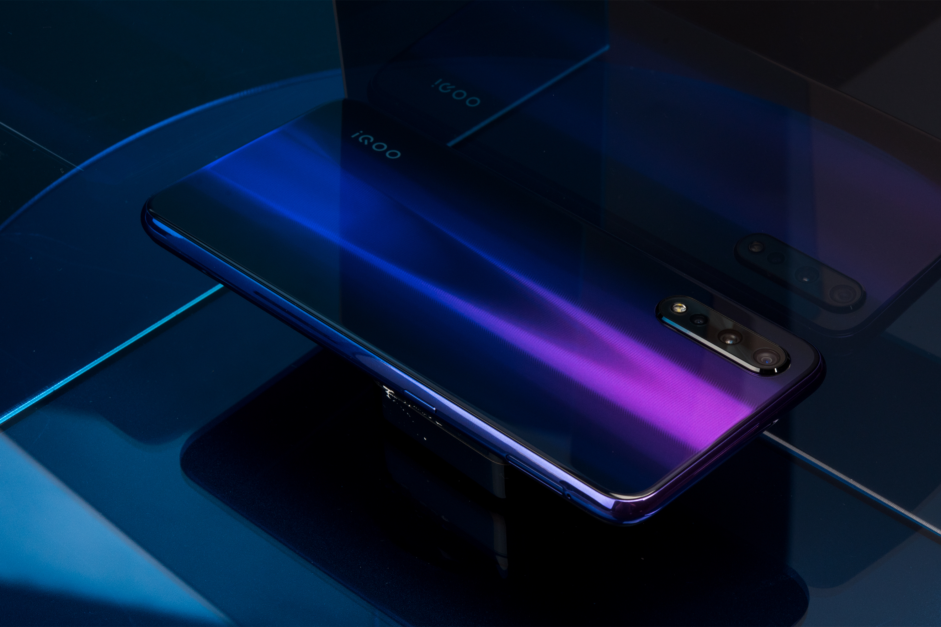 iqooneo855版价格,iqooneo855版原装屏多少钱