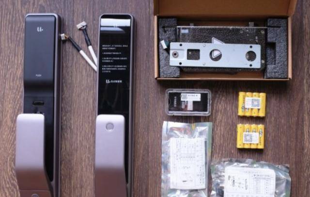 米家智能门锁对比小米门铃,小米米家智能门锁推拉式测评