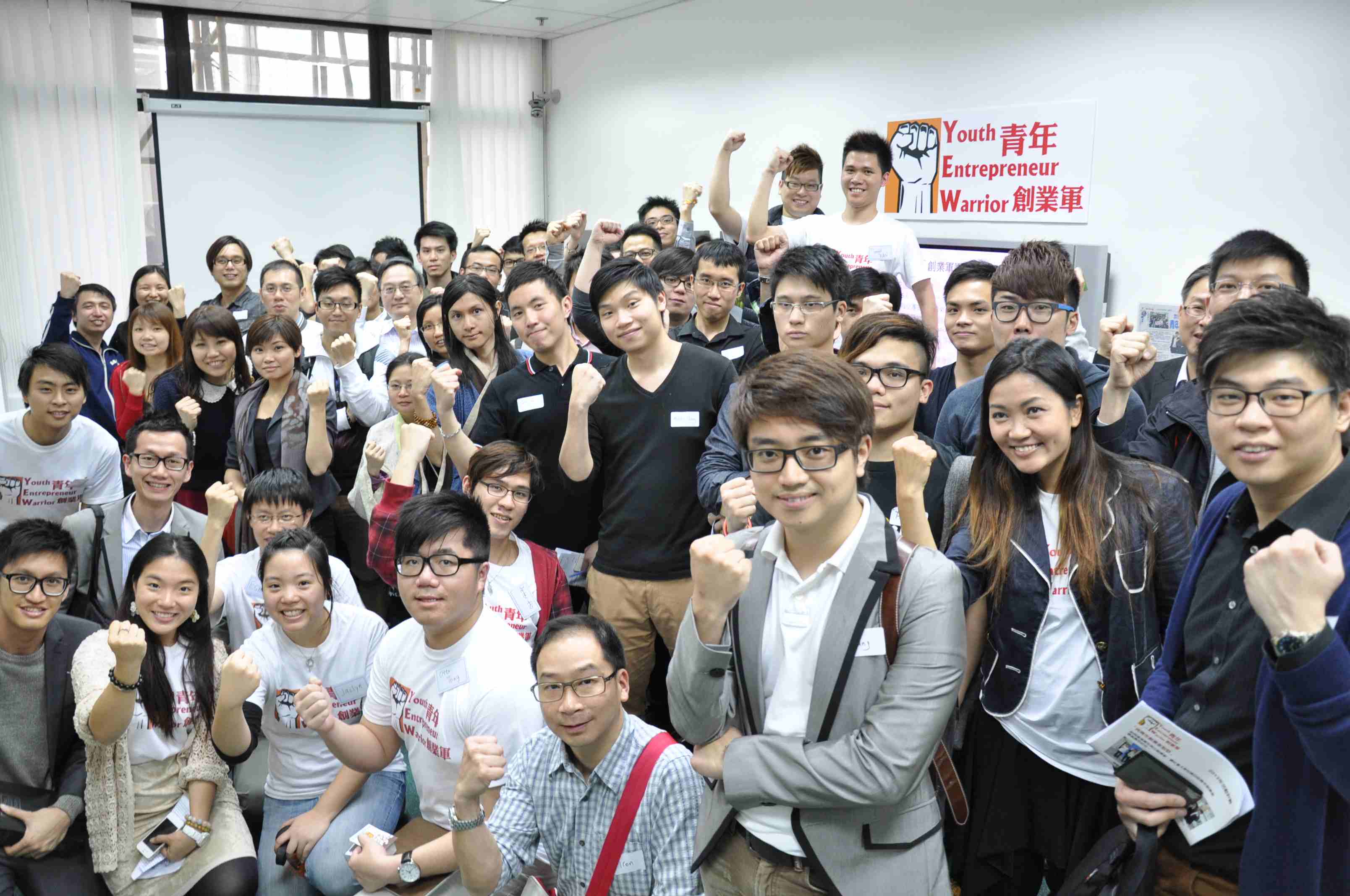 如何把握创业机遇迎接人生挑战,如何抓机遇艰苦奋斗再创业