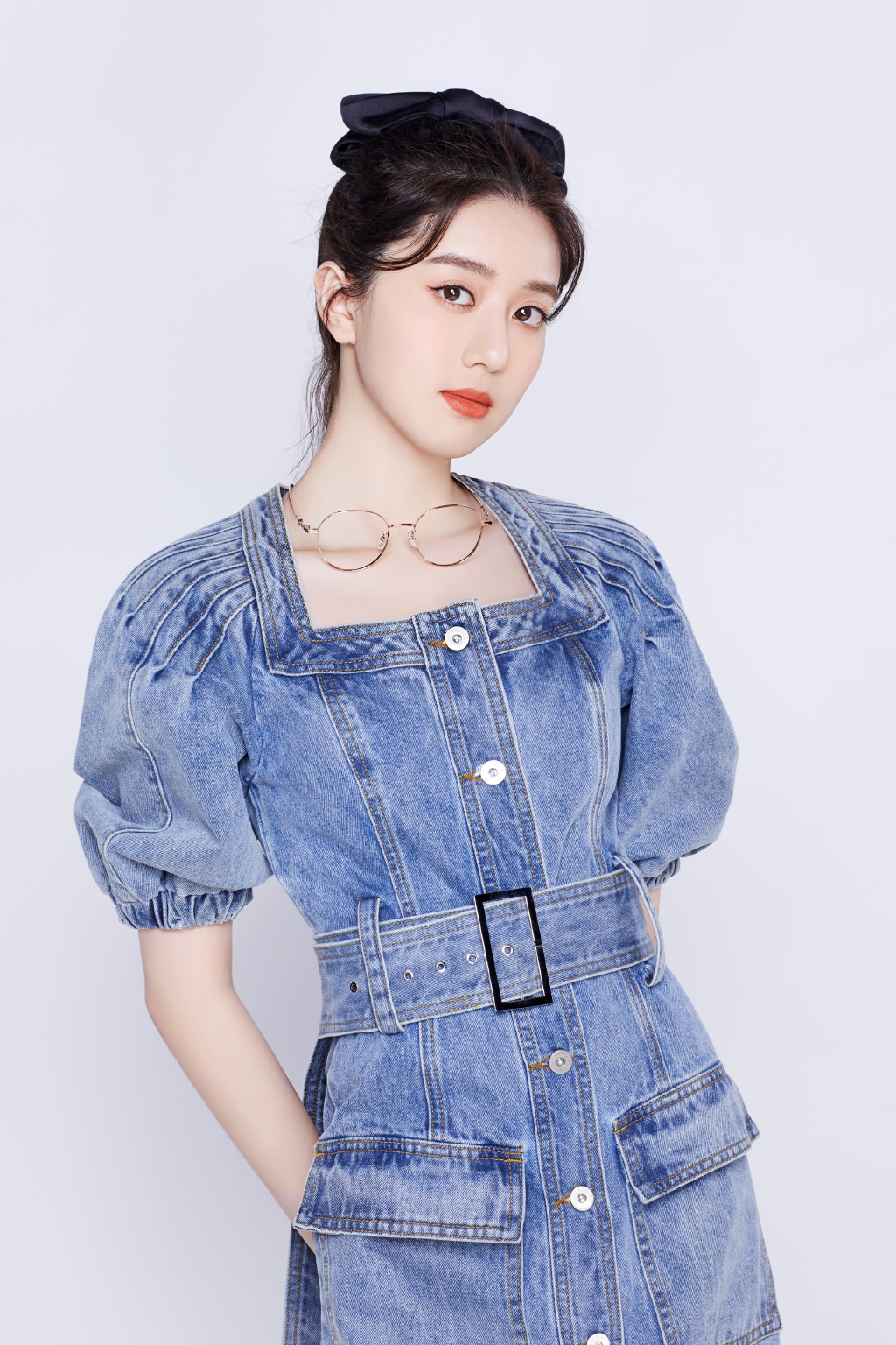 李凯馨年轻时的漂亮照片,李凯馨长大后的角色