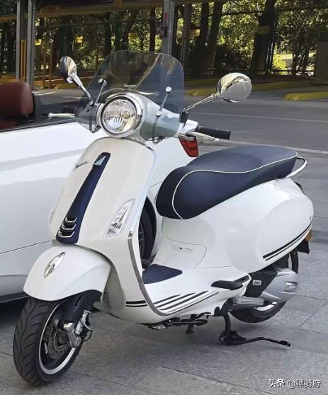 比亚乔哪一款踏板车最好看,比亚乔最新的150cc踏板车