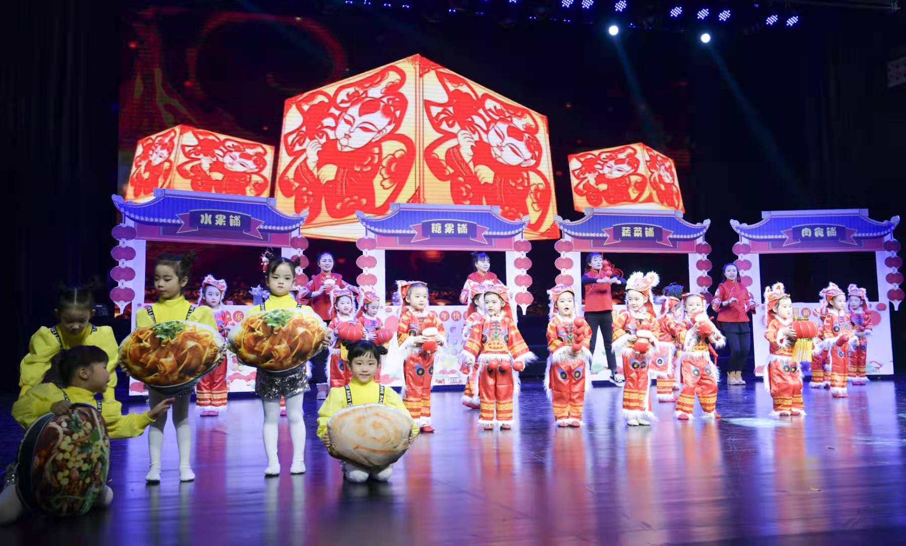 奋进新时代童心向未来贺卡制作,二年级童心向党喜迎二十大做贺卡