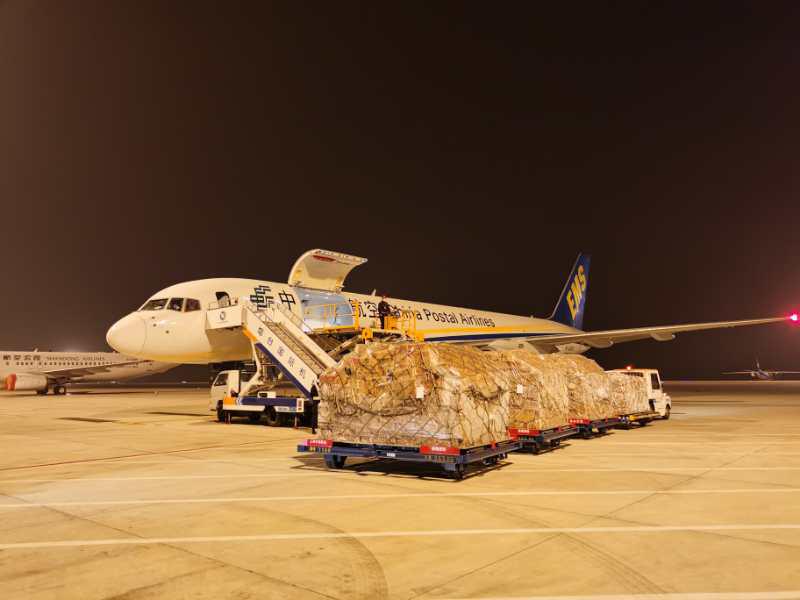 为“北方春果第一枝”支招儿找路子——烟台邮政大樱桃惠农项目在变局中育新机开新局