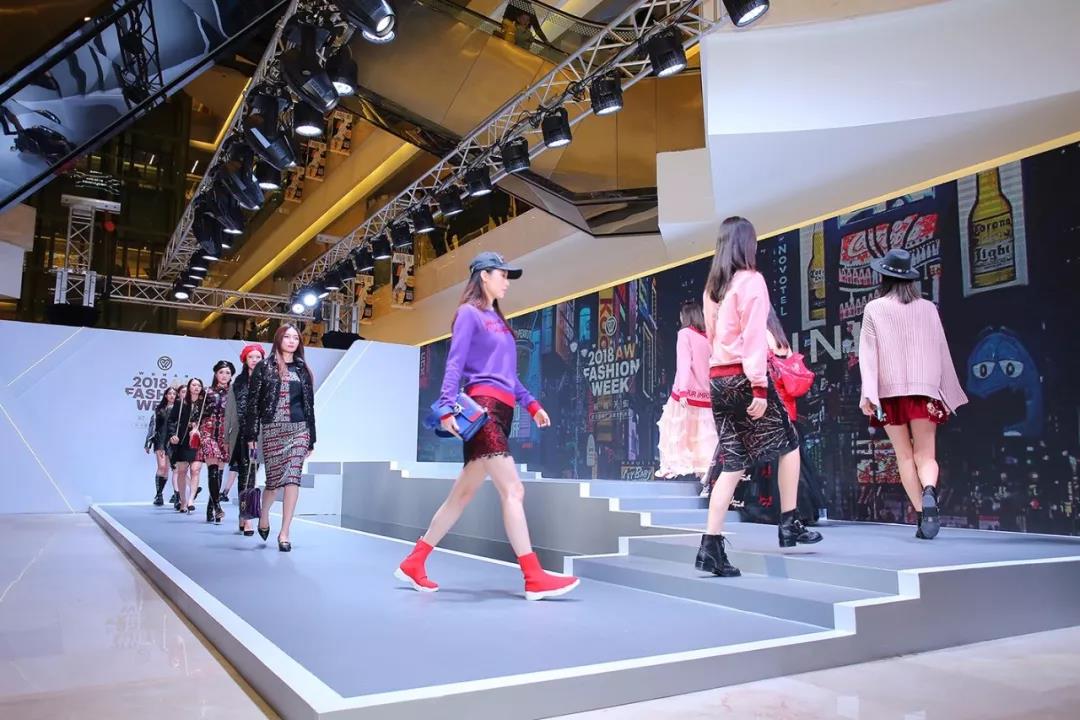 双十一了大家都在通宵购物吧,双十一都在逛淘宝