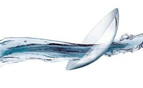 隐形眼镜月抛怎么挑选含水量,高度近视怎么挑选隐形眼镜