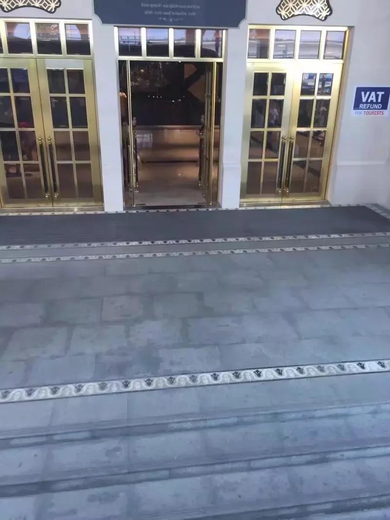 在普吉岛旅游的一天,普吉岛最后一天购物