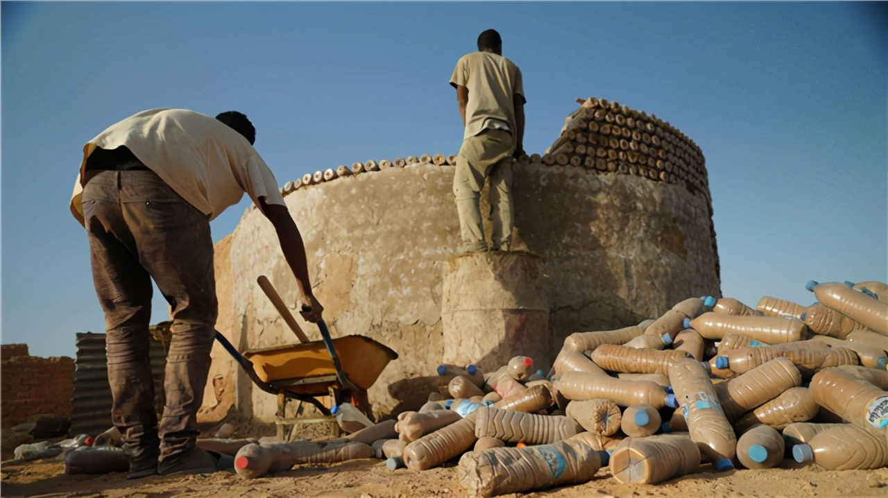 以色列悄悄运走几万非洲难民,为何此举获得了全世界的赞美?