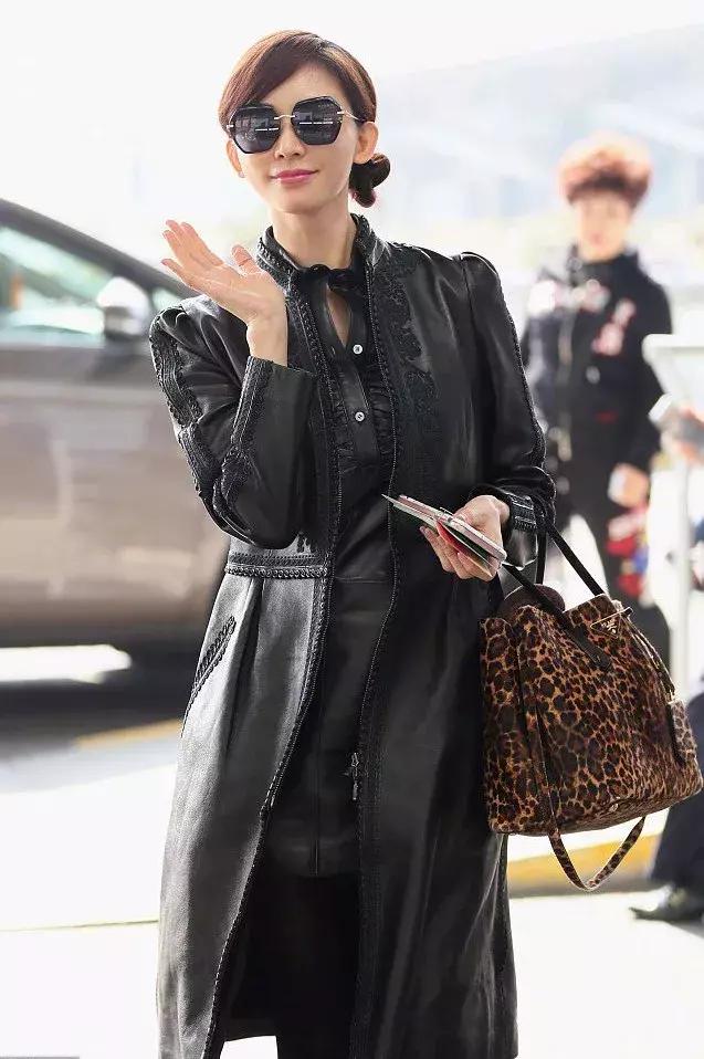 周冬雨的大胆穿搭,周冬雨正确穿搭