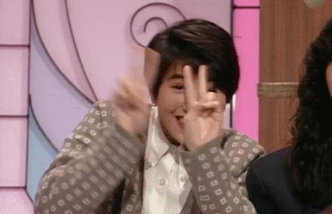 周慧敏穿搭港风,惊艳了90年代的港风周慧敏