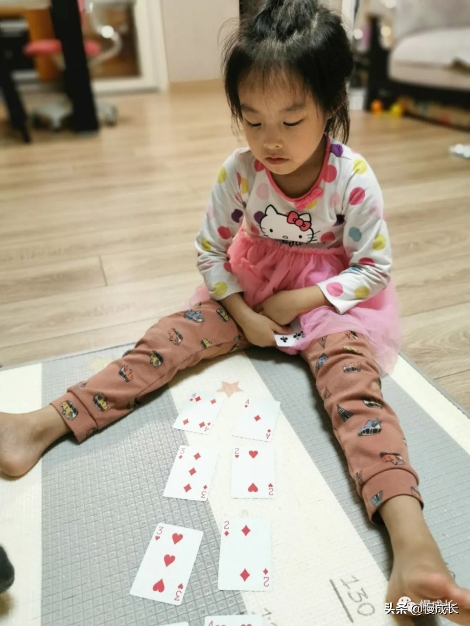 一副扑克牌早教,扑克牌的早教玩法