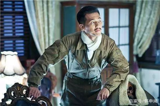 美宝莲口红亮面,美宝莲口红吸睛橘棕色08